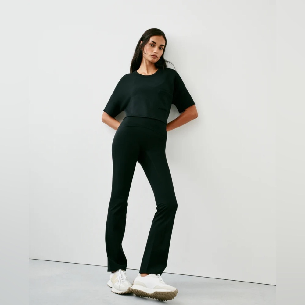 SPANX Booty Boost Flare Pant Petite NWT